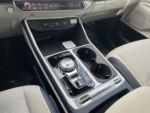 New 2026 Kia Carnival SX Prestige image 13