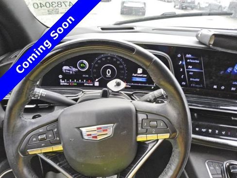 Used 2022 Cadillac Escalade ESV Sport image 6