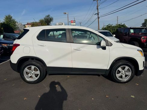 Used 2016 Chevrolet Trax LS image 6