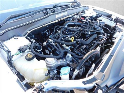 Used 2020 Ford Fusion SEL FWD image 29