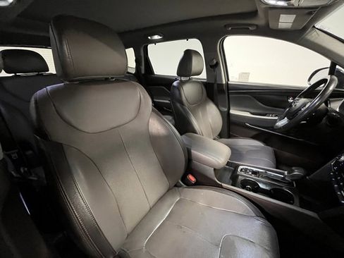 Used 2020 Hyundai Santa Fe Limited image 9