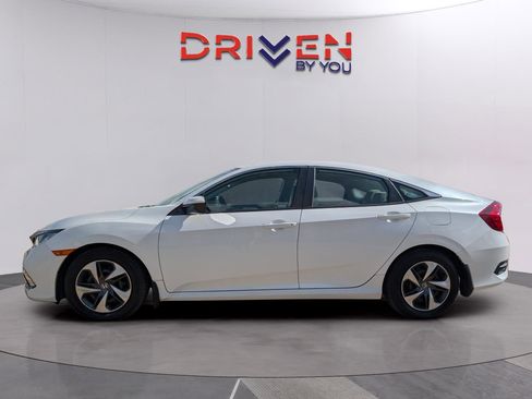 Used 2020 Honda Civic LX image 2