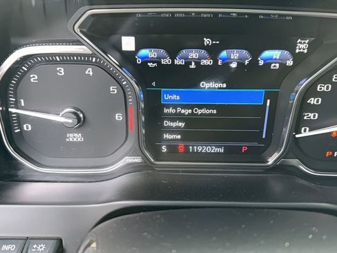 Used 2021 GMC Sierra 2500 AT4 w/ AT4 Preferred Package image 10