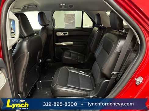 Used 2023 Ford Explorer Limited w/ Limited Technology Package image 19