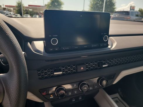Certified 2024 Honda Accord EX image 17