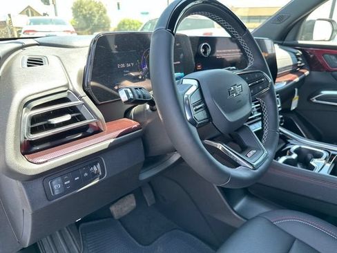 New 2026 Chevrolet Traverse Z71 w/ Enhanced Driving Package AWD/4WD image 14