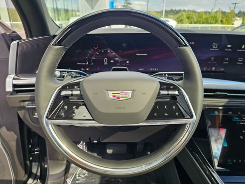 New 2026 Cadillac Escalade ESV Sport AWD/4WD image 28