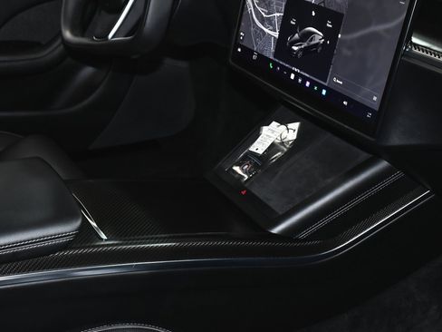 Used 2021 Tesla Model S Plaid image 55