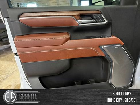 Used 2024 GMC Sierra 2500 Denali Ultimate image 10