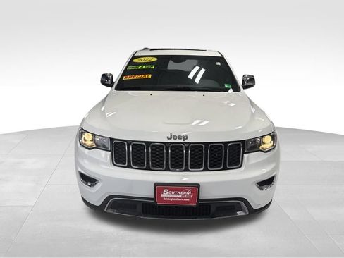 Used 2022 Jeep Grand Cherokee Limited AWD/4WD image 13