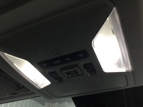 Used 2023 Toyota RAV4 XLE w/ Convenience Package image 26