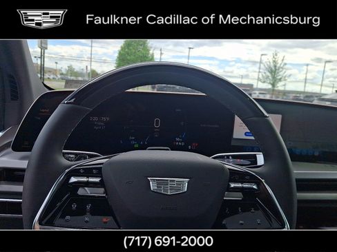 New 2026 Cadillac Vistiq Sport w/ LPO, Floor Liner Package AWD/4WD image 19