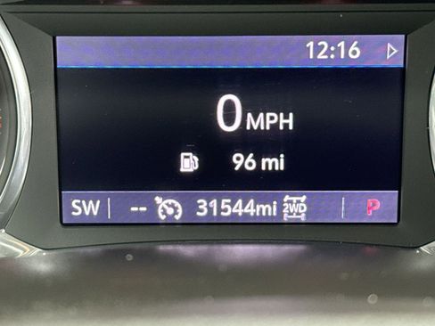 Used 2020 GMC Acadia SLT image 16