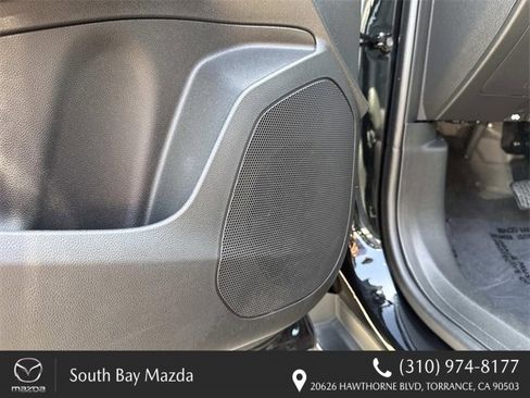 Used 2024 Chevrolet Trax LT image 12