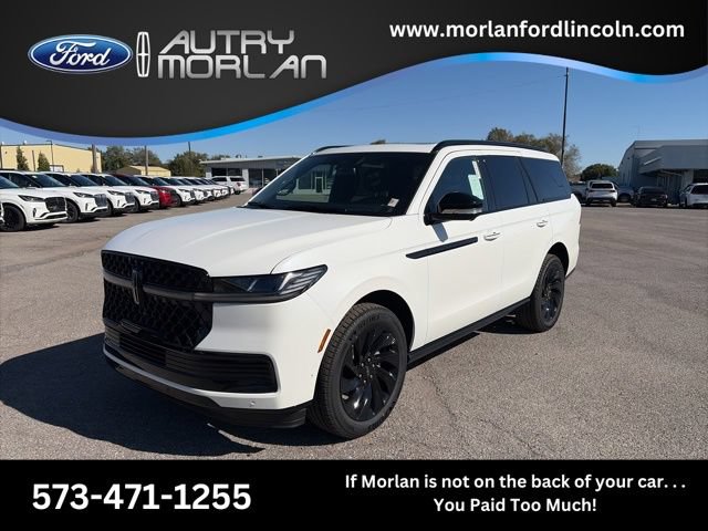 New 2025 Lincoln Navigator Reserve w/ Jet Appearance Package AWD/4WD image 1