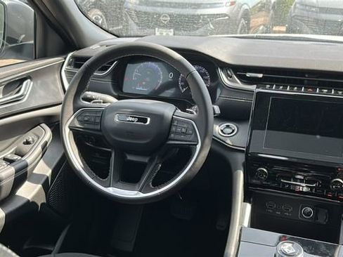 New 2025 Jeep Grand Cherokee L Laredo AWD/4WD image 26