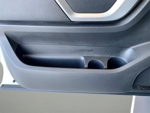 Used 2018 Nissan Titan PRO-4X w/ Pro-4x Utility Package image 15