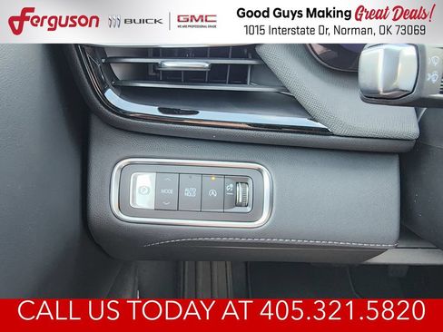 New 2026 Buick Enclave Preferred w/ Power Package FWD image 17