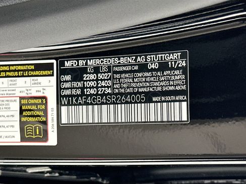 Used 2025 Mercedes-Benz C 300 Sedan image 35