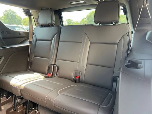Used 2021 GMC Yukon Denali RWD image 10