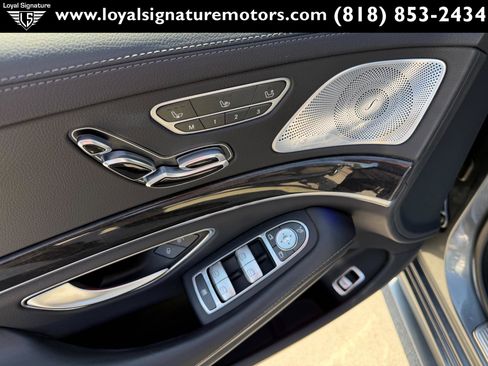 Used 2019 Mercedes-Benz S 560 Sedan image 21