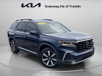 Used 2023 Honda Pilot Touring video 1
