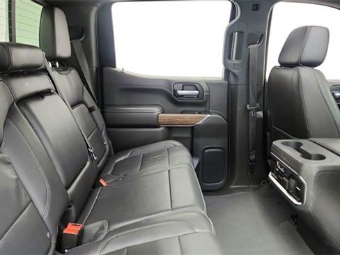Used 2021 Chevrolet Silverado 1500 High Country w/ Technology Package image 25