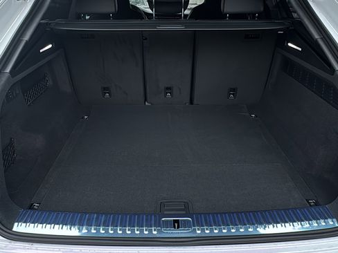 New 2026 Audi RS Q8 performance image 25