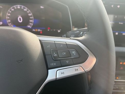 New 2026 Volkswagen Jetta SE FWD image 10