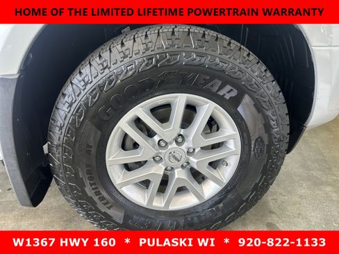 Used 2019 Nissan Frontier SV AWD/4WD image 2