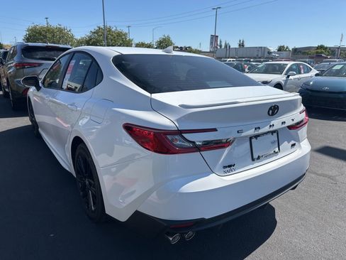 Certified 2026 Toyota Camry SE FWD image 3