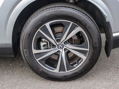 Used 2023 Lexus RX 350 Premium image 11