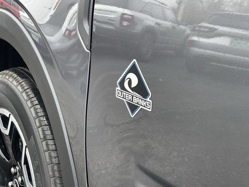 New 2025 Ford Bronco Sport Outer Banks w/ Topo Graphic Package image 6