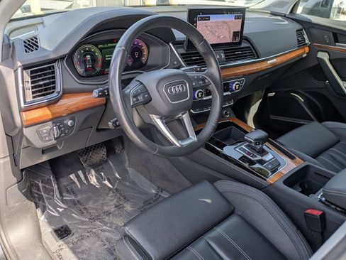 Used 2023 Audi Q5 2.0T Prestige w/ Prestige Package AWD/4WD image 15