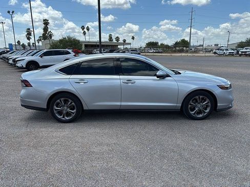 Used 2024 Honda Accord EX image 8
