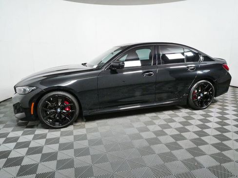 Used 2026 BMW 330i Sedan w/ M Sport Package RWD image 2