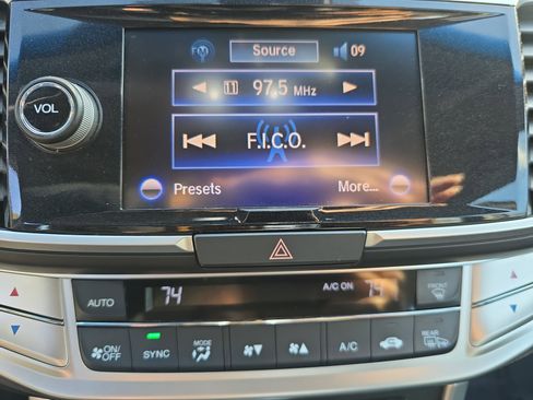 Used 2013 Honda Accord EX-L image 23