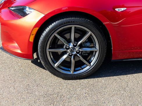 Used 2016 MAZDA MX-5 Miata Grand Touring image 8