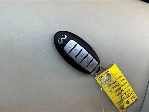Used 2018 INFINITI QX60 FWD w/ Premium Plus Package image 38