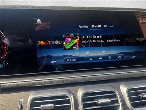 Certified 2025 Mercedes-Benz GLE 450 4MATIC image 25