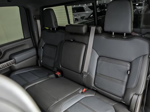 Used 2021 GMC Sierra 2500 Denali w/ Denali Ultimate Package image 26