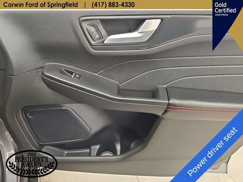 Used 2024 Ford Escape ST-Line w/ Tech Pack #1 AWD/4WD image 12