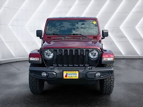 Used 2021 Jeep Gladiator Sport AWD/4WD image 9
