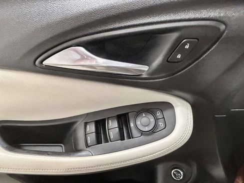 Used 2020 Buick Encore GX Select FWD image 13