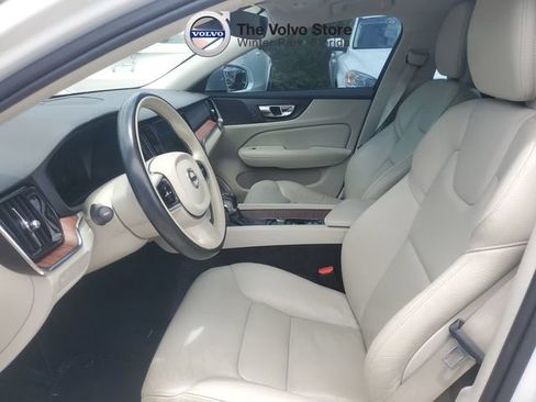 Used 2021 Volvo S60 T5 Momentum FWD image 15