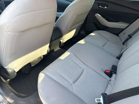 Certified 2023 Honda Accord LX image 14