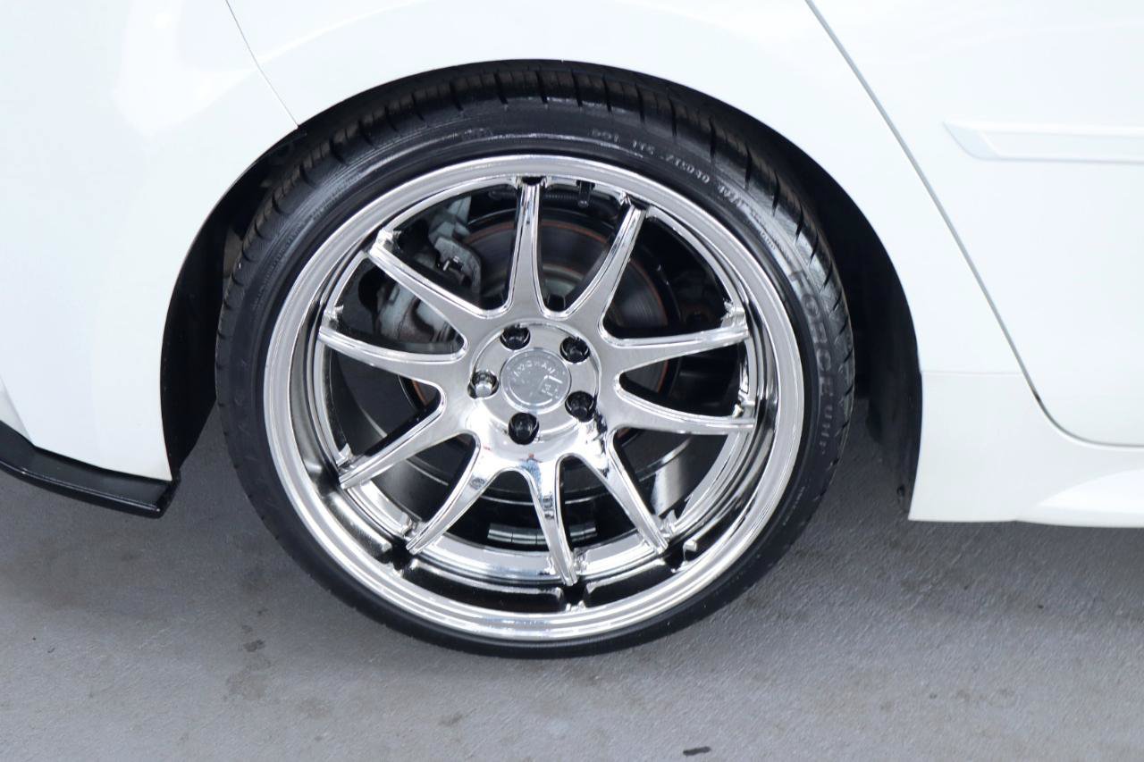 Used 2020 Toyota Corolla XSE FWD image 6