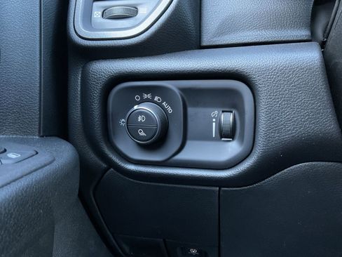 New 2026 RAM 2500 Tradesman AWD/4WD image 21