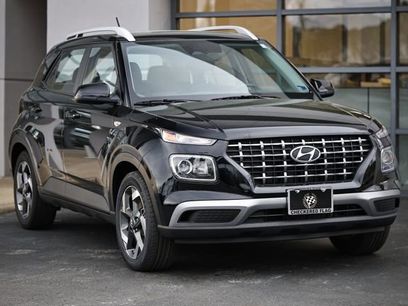 Used 2024 Hyundai Venue SEL