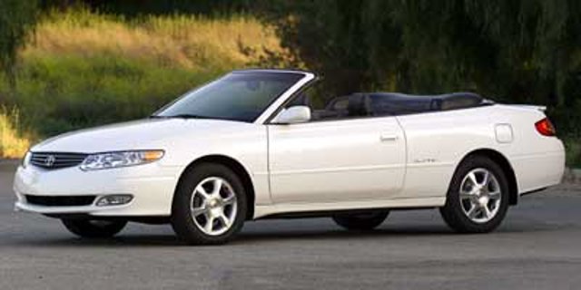 Used 2002 Toyota Solara Convertible FWD image 1